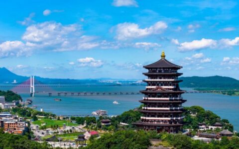 长江十年行｜石钟楼“新声”