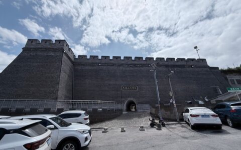 山西中阳明代城墙“拆旧建新”？！记者实地探访